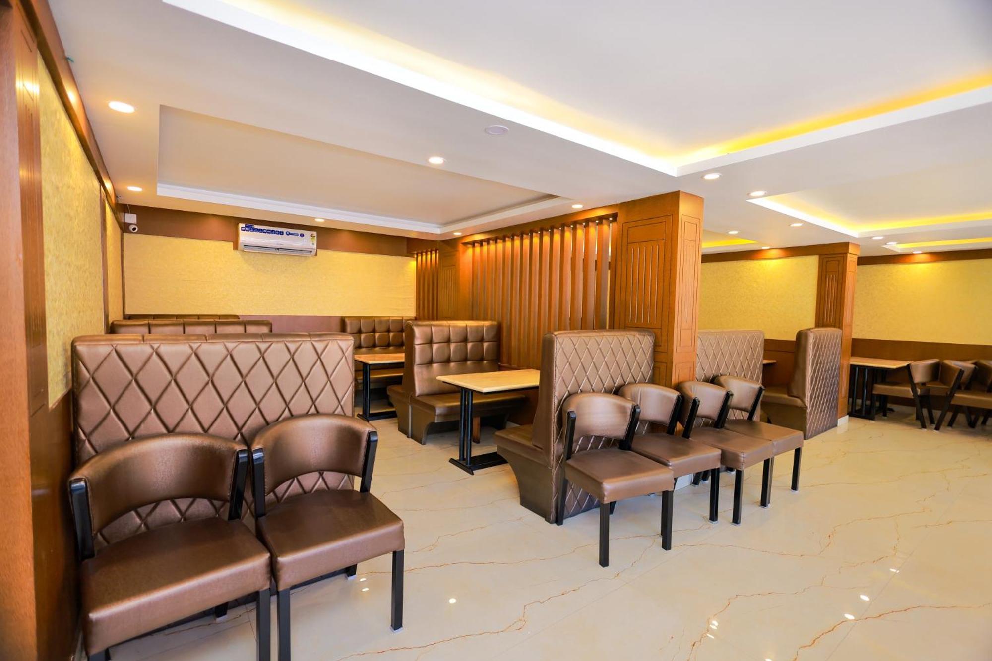 Hotel Sangam Kânyâkumârî Extérieur photo